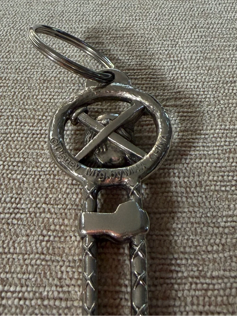 Disney this metal